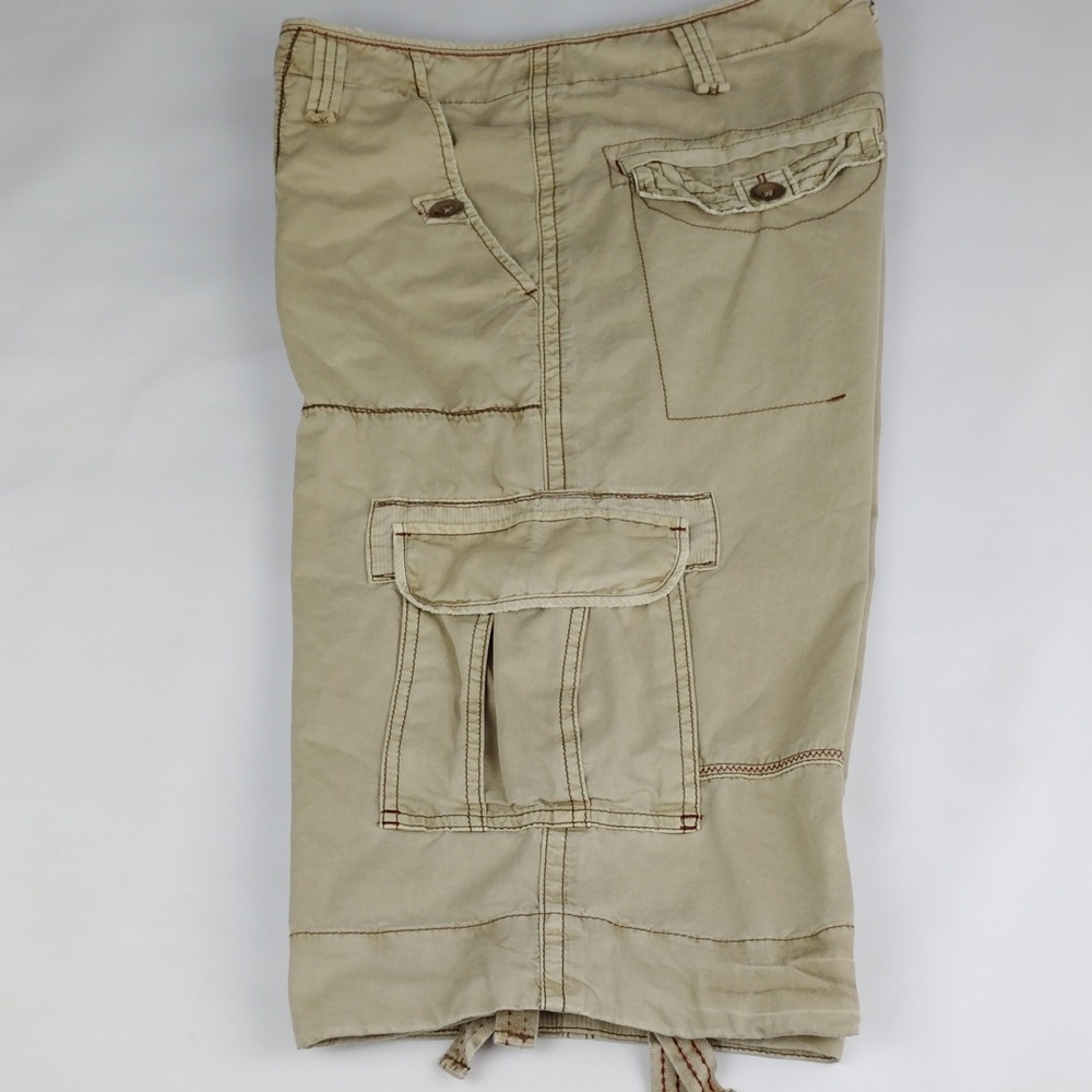 River Island Men's Tan Cargo Shorts.